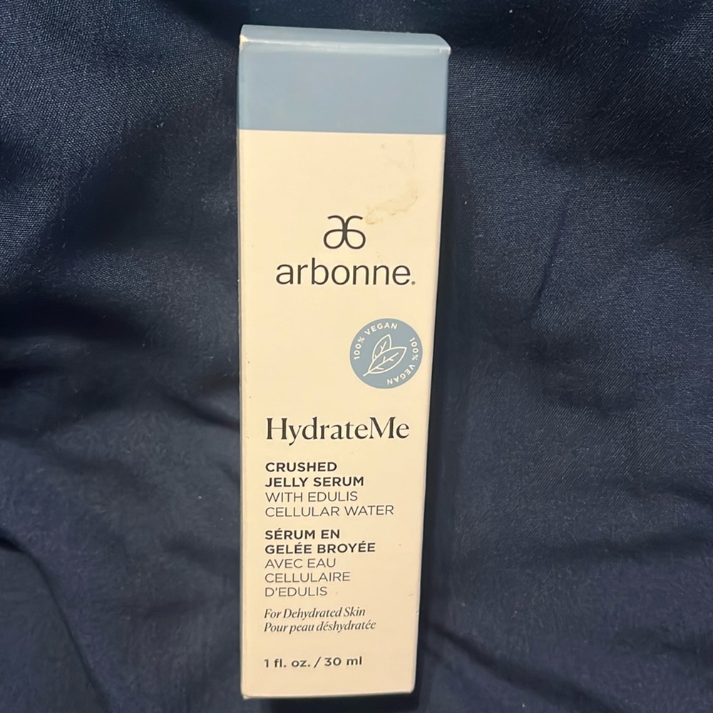 Arbonne Hydrate Me Crushed Jelly serum
